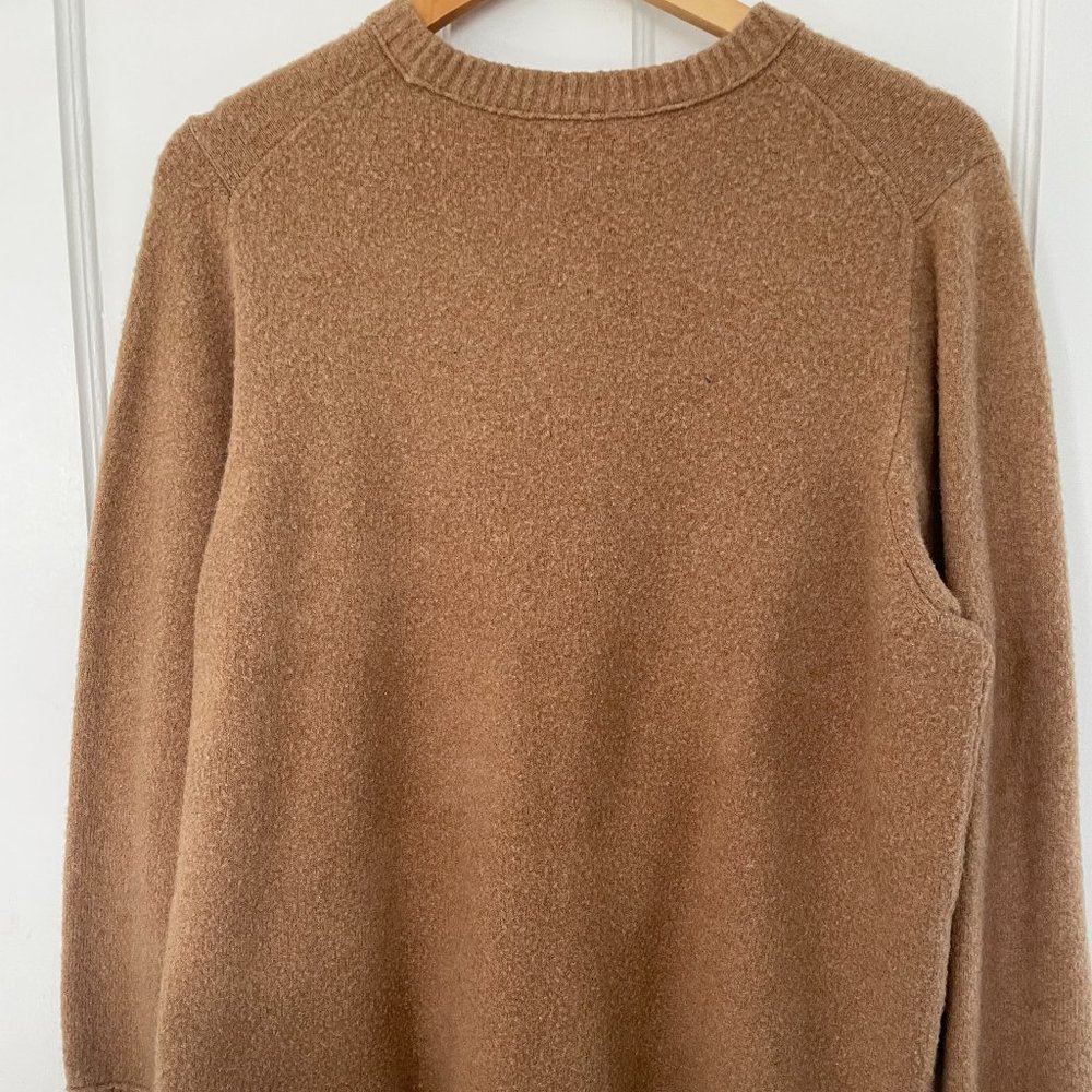 J CREW FACTORY CREW NECK SWEATER IN EXTRA SOFT YARN - GREAT CONDITION
